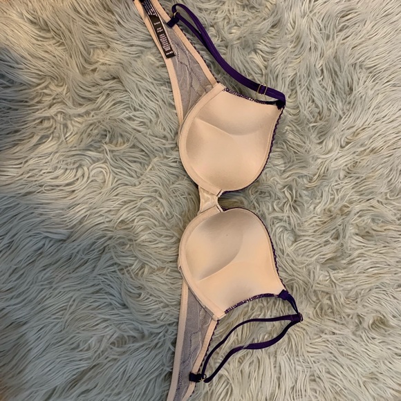 Perfect Condition Victoria Secret! - Picture 2 of 3